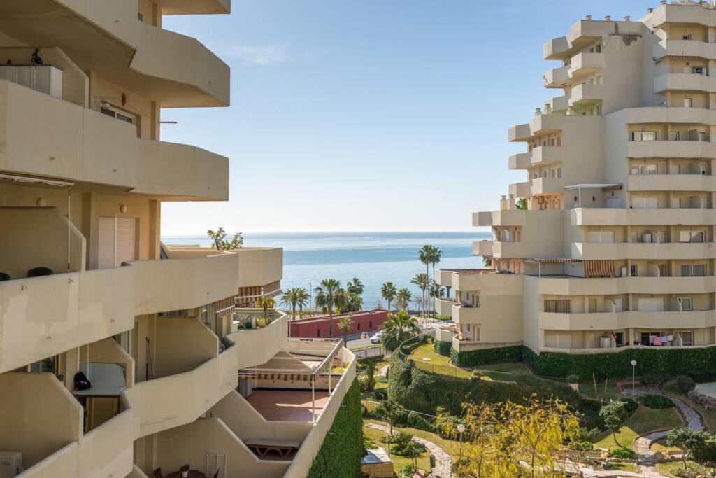 Sol Apartment - C&G Benal Beach Benalmádena Exterior photo